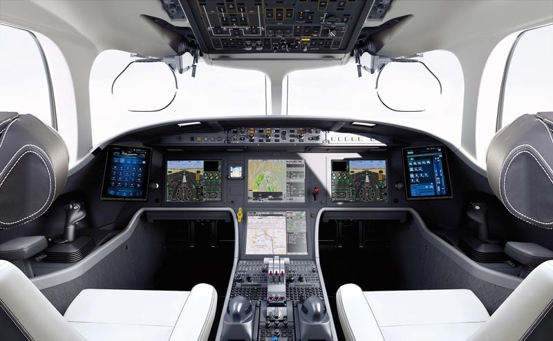 Falcon 8X Cockpit