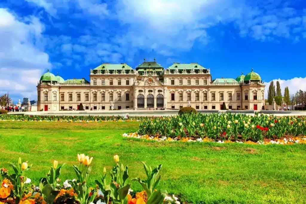Vienna private jet charter
